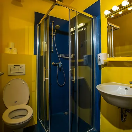Hostel Swanky